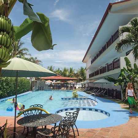 Hotel South Beach - Beachfront Jaco Bagian luar foto