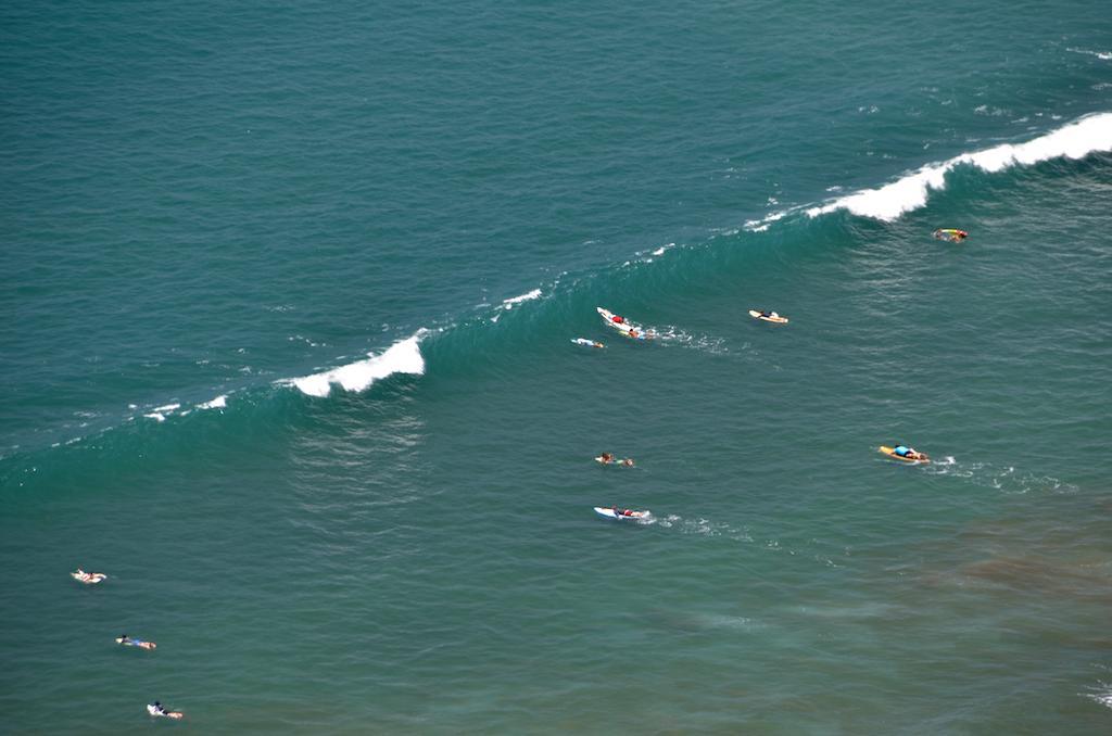 Hotel South Beach - Beachfront Jaco Bagian luar foto