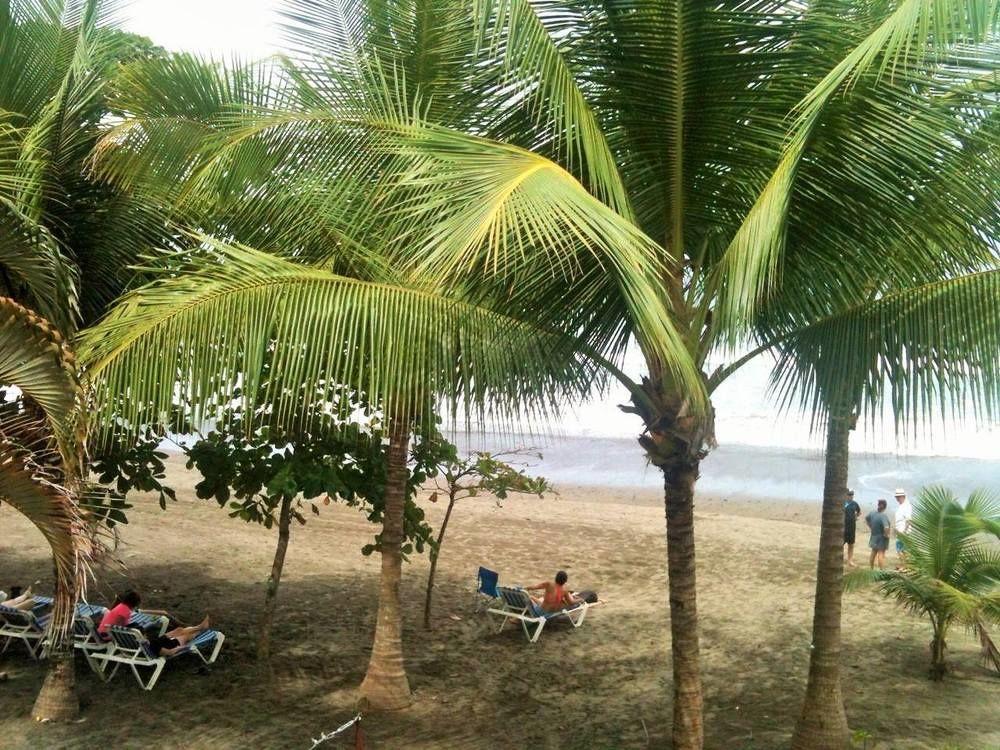 Hotel South Beach - Beachfront Jaco Bagian luar foto