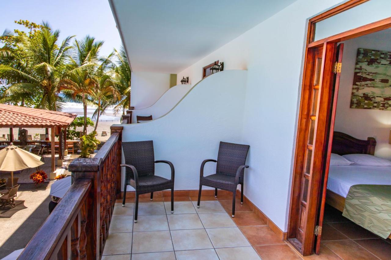 Hotel South Beach - Beachfront Jaco Bagian luar foto
